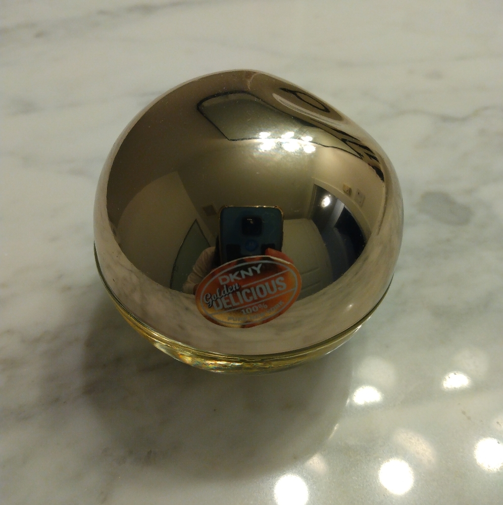 DKNY Golden Be Delicious 30mL Size